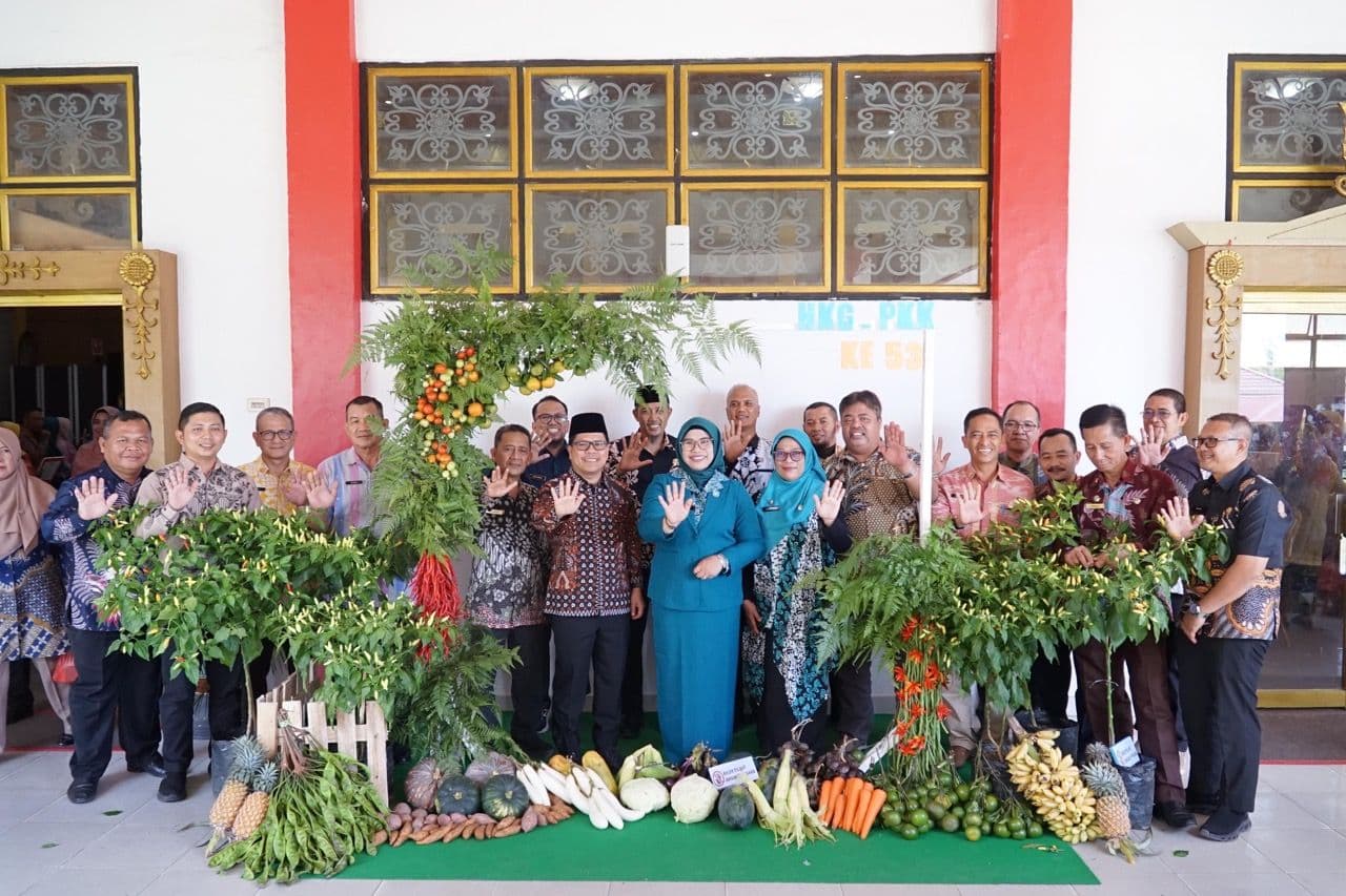 HKG PKK ke-53, Bupati Satono Dorong PKK Sambas Jadi Pilar Utama Pembangunan Berbasis Keluarga