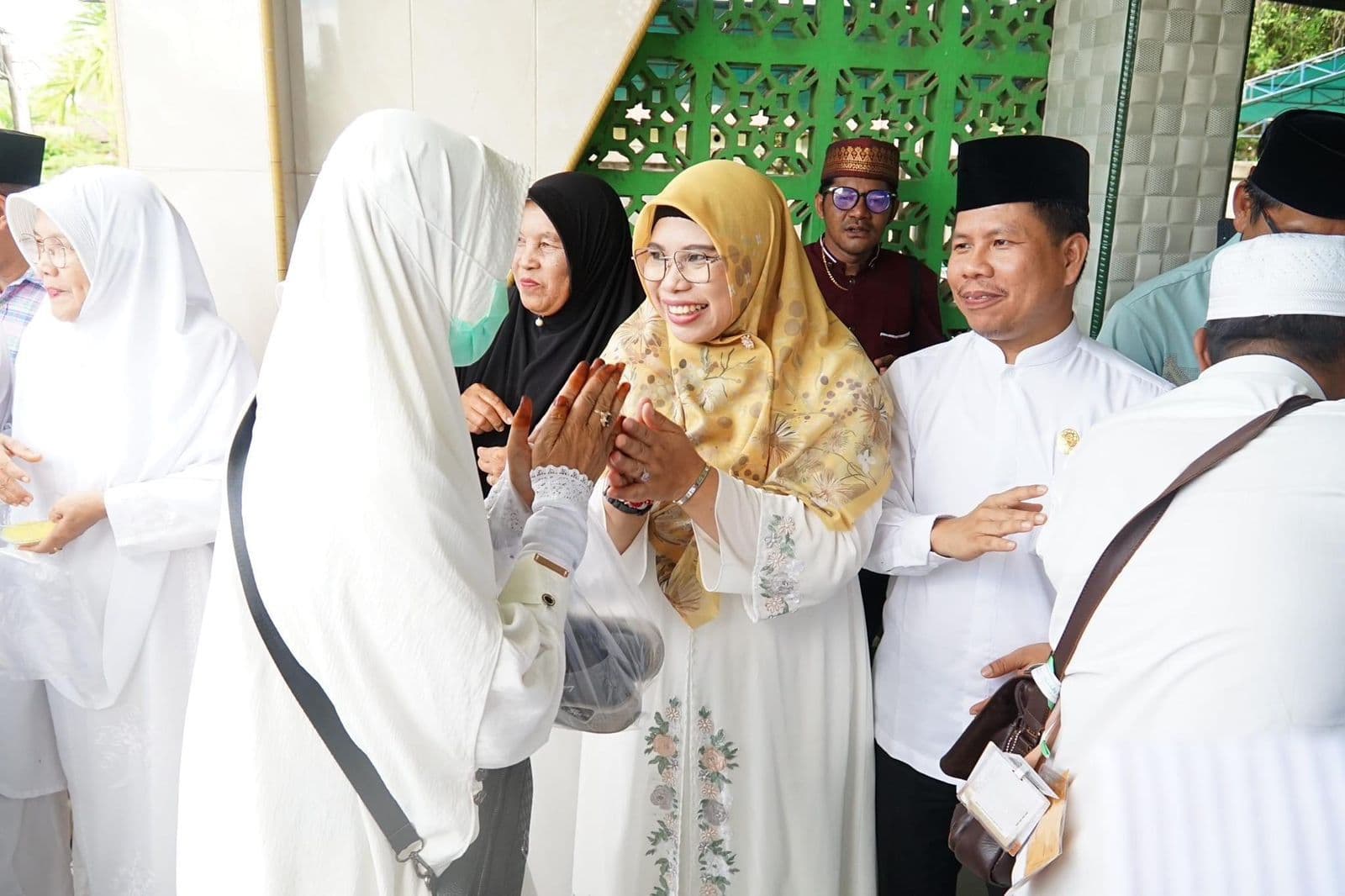 bupati-satono-sambut-haji